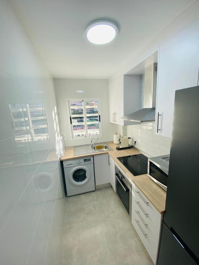 Amplio Apartamento Con Vistas Al Mar, Parking Y Wifi Alicante Exteriér fotografie